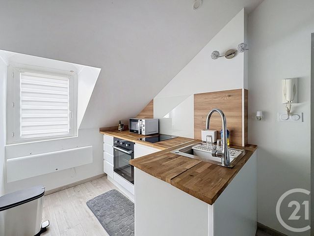 Appartement F1 bis à vendre - 2 pièces - 26.4 m2 - DIJON - 21 - BOURGOGNE - Century 21 Martinot Immobilier