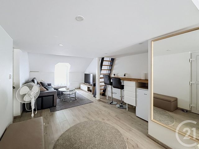 Appartement F1 bis à vendre - 2 pièces - 26.4 m2 - DIJON - 21 - BOURGOGNE - Century 21 Martinot Immobilier