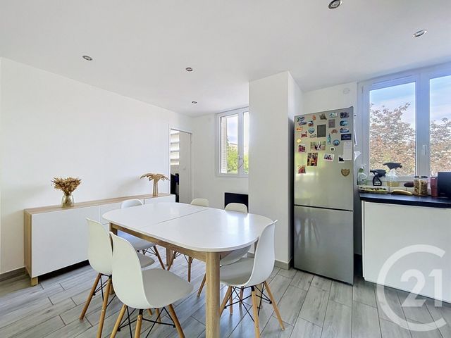 Appartement T3 à vendre - 3 pièces - 50.32 m2 - DIJON - 21 - BOURGOGNE - Century 21 Martinot Immobilier