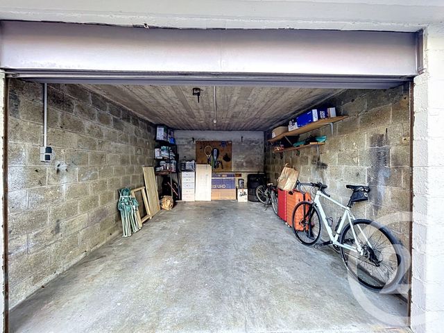 Appartement T3 à vendre - 3 pièces - 50.32 m2 - DIJON - 21 - BOURGOGNE - Century 21 Martinot Immobilier