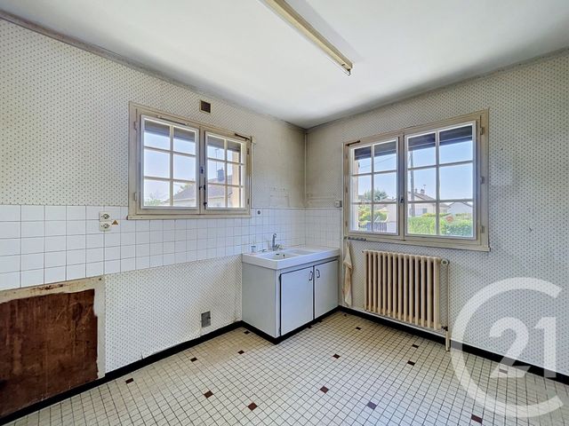 maison à vendre - 6 pièces - 120.0 m2 - LONGVIC - 21 - BOURGOGNE - Century 21 Martinot Immobilier