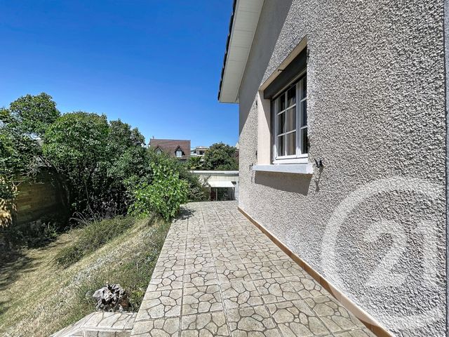 maison à vendre - 6 pièces - 120.0 m2 - LONGVIC - 21 - BOURGOGNE - Century 21 Martinot Immobilier