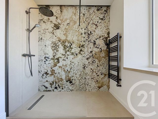 Appartement T3 à vendre - 3 pièces - 94.04 m2 - DIJON - 21 - BOURGOGNE - Century 21 Martinot Immobilier