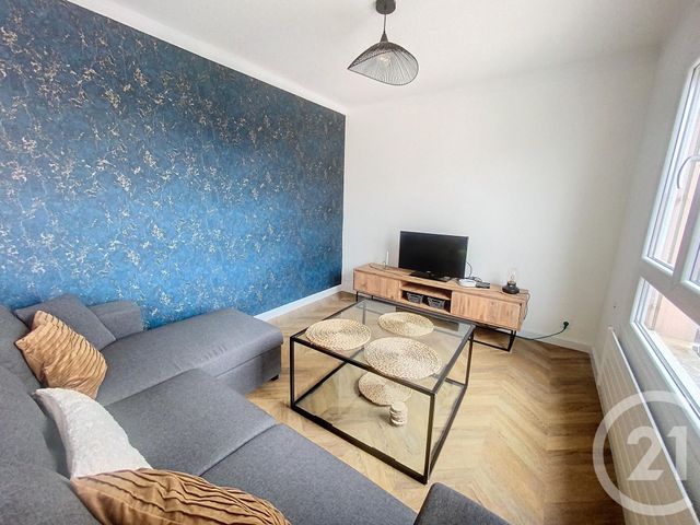 Appartement T3 à louer - 3 pièces - 61.18 m2 - DIJON - 21 - BOURGOGNE - Century 21 Martinot Immobilier