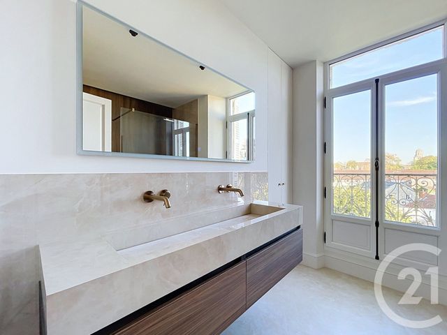 Appartement T4 à vendre - 4 pièces - 103.67 m2 - DIJON - 21 - BOURGOGNE - Century 21 Martinot Immobilier