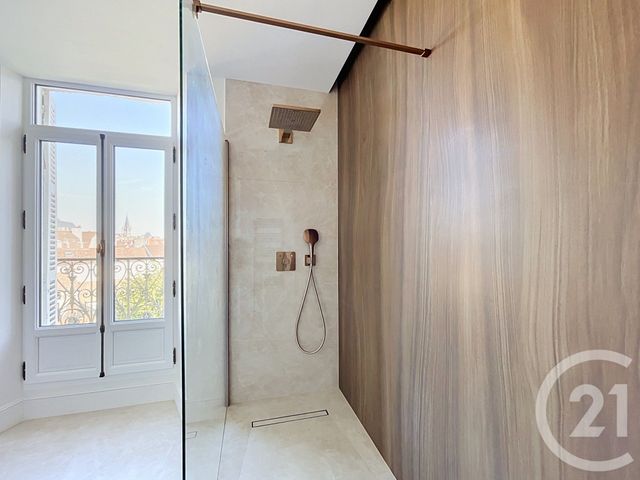 Appartement T4 à vendre - 4 pièces - 103.67 m2 - DIJON - 21 - BOURGOGNE - Century 21 Martinot Immobilier