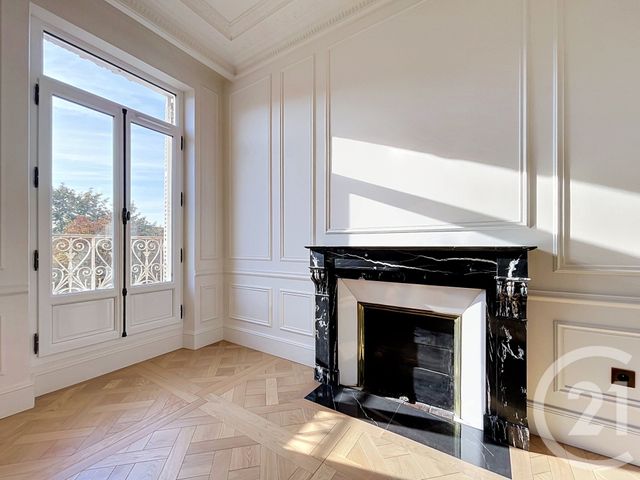 Appartement T4 à vendre - 4 pièces - 103.67 m2 - DIJON - 21 - BOURGOGNE - Century 21 Martinot Immobilier