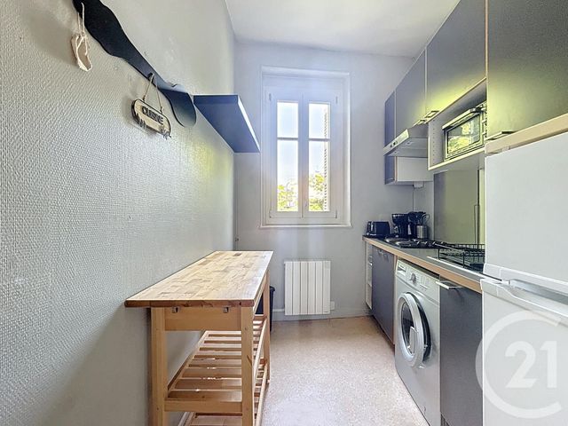 Appartement Duplex à louer - 2 pièces - 36.56 m2 - DIJON - 21 - BOURGOGNE - Century 21 Martinot Immobilier