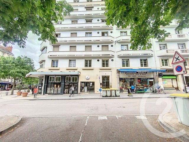 Appartement T2 à louer - 2 pièces - 56.63 m2 - DIJON - 21 - BOURGOGNE - Century 21 Martinot Immobilier