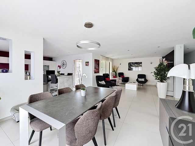 maison à vendre - 6 pièces - 164.0 m2 - CHEVIGNY ST SAUVEUR - 21 - BOURGOGNE - Century 21 Martinot Immobilier