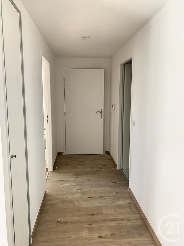 Appartement T2 à louer - 2 pièces - 74.5 m2 - DIJON - 21 - BOURGOGNE - Century 21 Martinot Immobilier