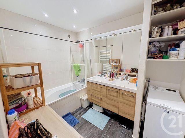 Appartement F4 à vendre - 4 pièces - 75.64 m2 - DIJON - 21 - BOURGOGNE - Century 21 Martinot Immobilier