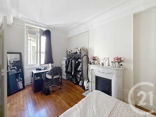 Appartement T2 à vendre - 2 pièces - 28.5 m2 - DIJON - 21 - BOURGOGNE - Century 21 Martinot Immobilier