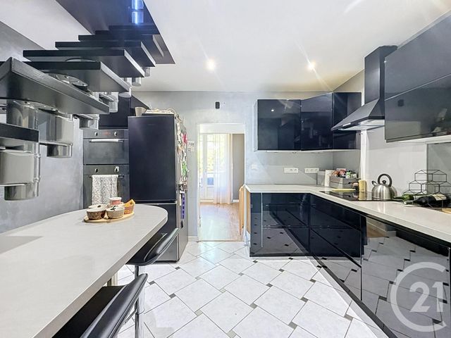 Appartement F3 à vendre - 3 pièces - 73.0 m2 - DIJON - 21 - BOURGOGNE - Century 21 Martinot Immobilier