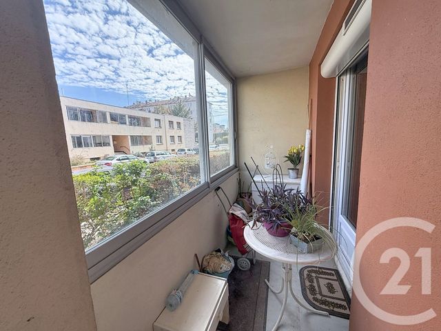 Appartement T3 à vendre - 3 pièces - 56.0 m2 - DIJON - 21 - BOURGOGNE - Century 21 Martinot Immobilier