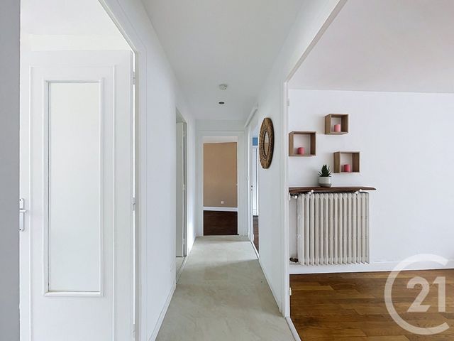 Appartement T3 à vendre - 3 pièces - 63.0 m2 - DIJON - 21 - BOURGOGNE - Century 21 Martinot Immobilier