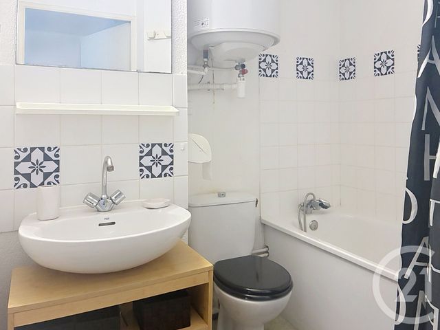 Appartement Studio à louer - 1 pièce - 19.47 m2 - DIJON - 21 - BOURGOGNE - Century 21 Martinot Immobilier