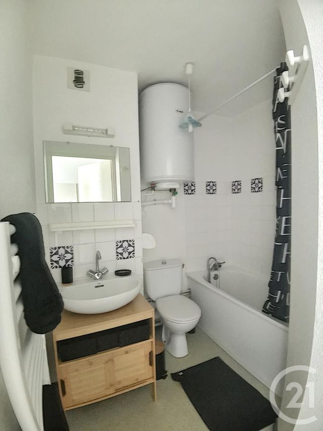 Appartement Studio à louer - 1 pièce - 19.47 m2 - DIJON - 21 - BOURGOGNE - Century 21 Martinot Immobilier