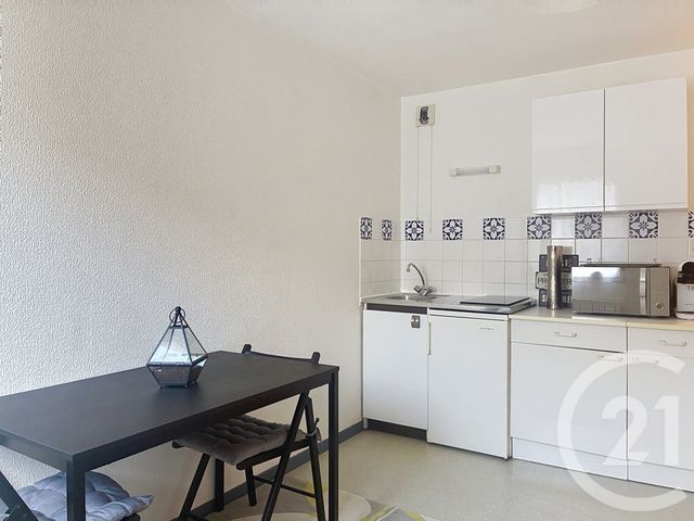 Appartement Studio à louer - 1 pièce - 19.47 m2 - DIJON - 21 - BOURGOGNE - Century 21 Martinot Immobilier