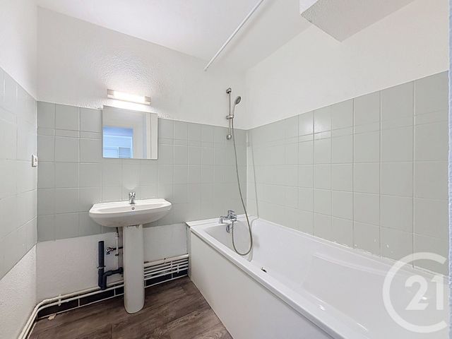 Appartement T3 à louer - 3 pièces - 54.93 m2 - DIJON - 21 - BOURGOGNE - Century 21 Martinot Immobilier