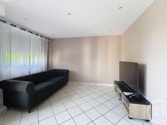 Appartement T3 à louer - 3 pièces - 64.88 m2 - DIJON - 21 - BOURGOGNE - Century 21 Martinot Immobilier