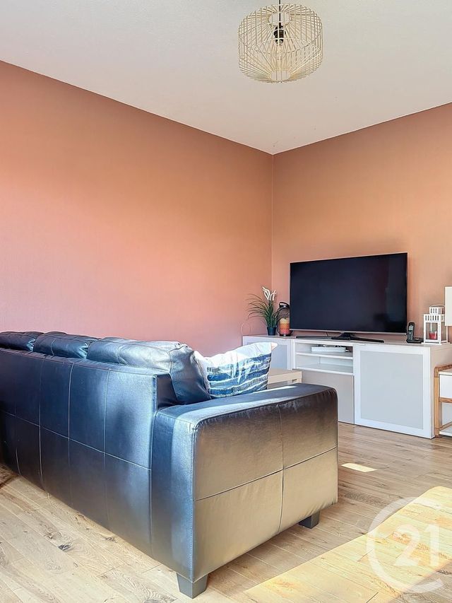 Appartement T3 à louer - 3 pièces - 56.24 m2 - DIJON - 21 - BOURGOGNE - Century 21 Martinot Immobilier