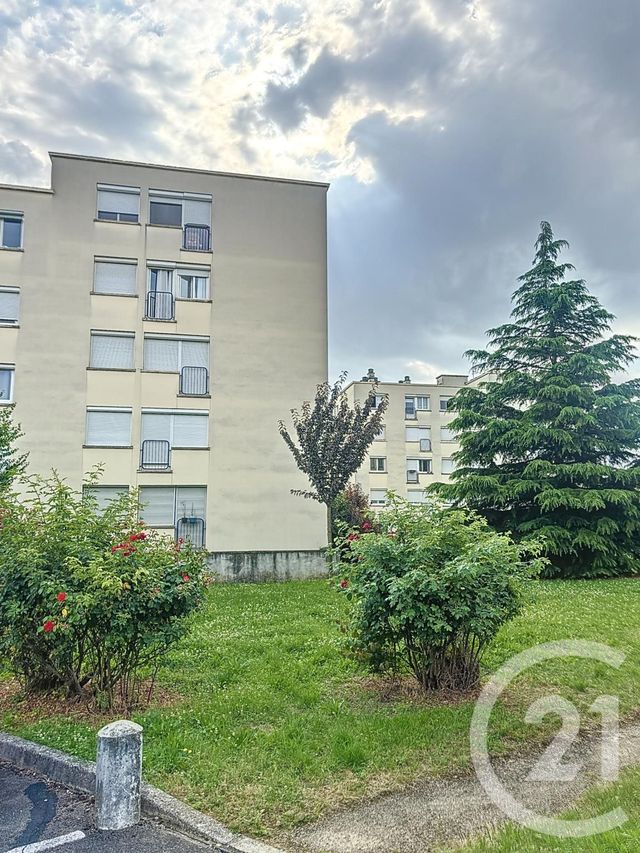 Appartement T3 à louer - 3 pièces - 56.24 m2 - DIJON - 21 - BOURGOGNE - Century 21 Martinot Immobilier