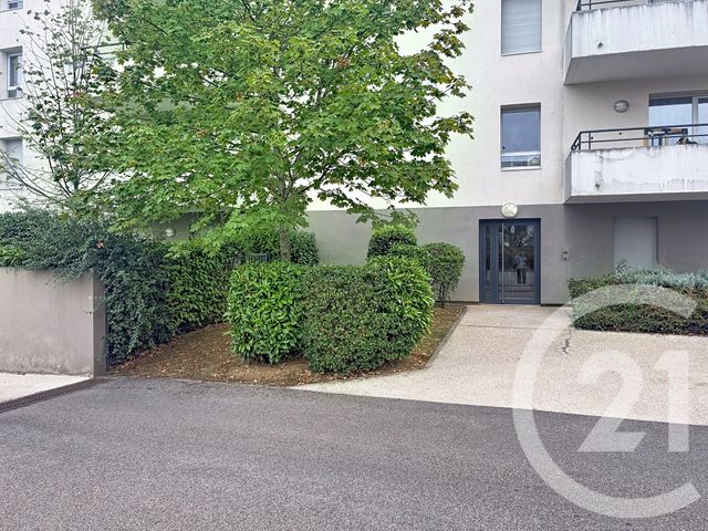 Appartement T3 à louer - 3 pièces - 67.59 m2 - DIJON - 21 - BOURGOGNE - Century 21 Martinot Immobilier