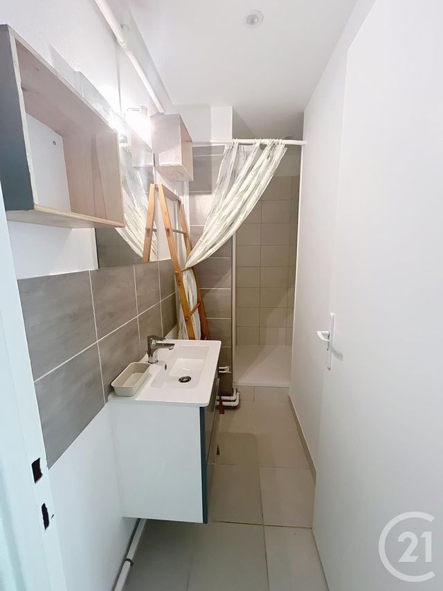 Appartement F3 à louer - 3 pièces - 51.37 m2 - DIJON - 21 - BOURGOGNE - Century 21 Martinot Immobilier