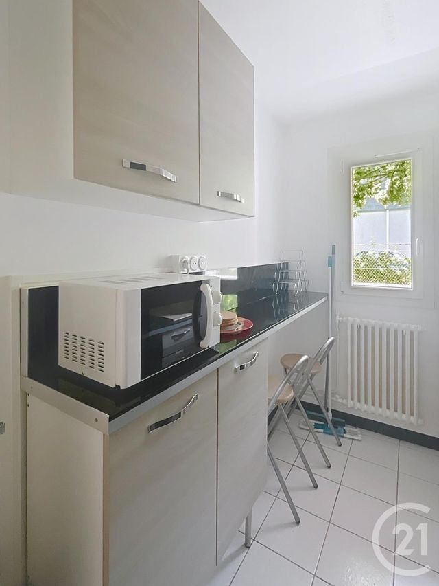 Appartement F3 à louer - 3 pièces - 51.37 m2 - DIJON - 21 - BOURGOGNE - Century 21 Martinot Immobilier