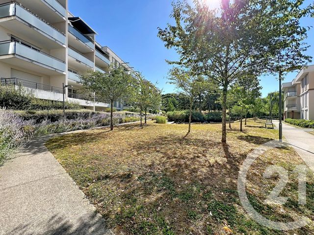 Appartement T3 à vendre - 3 pièces - 56.22 m2 - DIJON - 21 - BOURGOGNE - Century 21 Martinot Immobilier