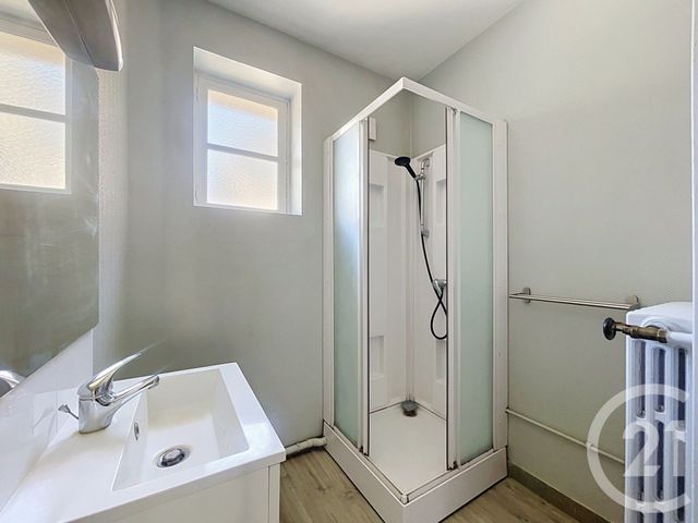 Appartement T2 à vendre - 2 pièces - 41.0 m2 - DIJON - 21 - BOURGOGNE - Century 21 Martinot Immobilier