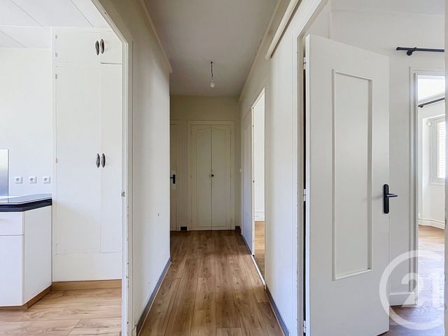 Appartement T2 à vendre - 2 pièces - 41.0 m2 - DIJON - 21 - BOURGOGNE - Century 21 Martinot Immobilier