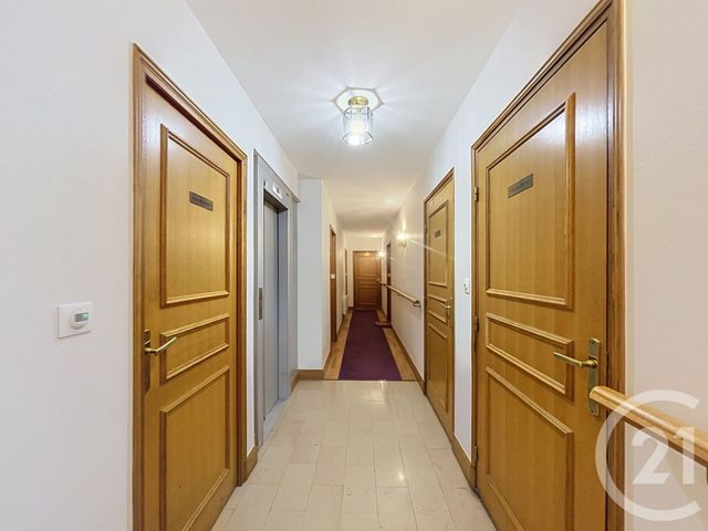 Appartement T2 à vendre - 2 pièces - 51.5 m2 - DIJON - 21 - BOURGOGNE - Century 21 Martinot Immobilier