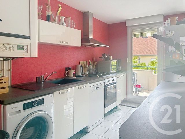 Appartement T4 à louer - 4 pièces - 79.44 m2 - DIJON - 21 - BOURGOGNE - Century 21 Martinot Immobilier