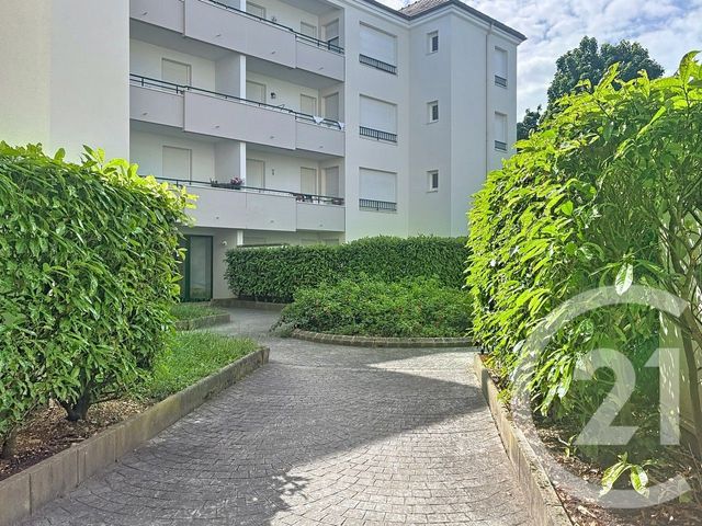 Appartement T4 à louer - 4 pièces - 79.44 m2 - DIJON - 21 - BOURGOGNE - Century 21 Martinot Immobilier