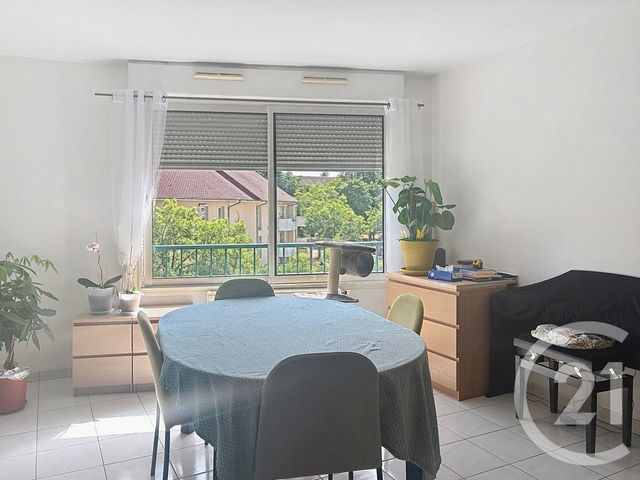 Appartement T4 à louer - 4 pièces - 79.44 m2 - DIJON - 21 - BOURGOGNE - Century 21 Martinot Immobilier