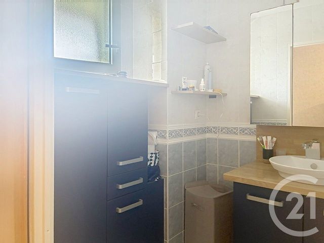 Appartement T4 à louer - 4 pièces - 79.44 m2 - DIJON - 21 - BOURGOGNE - Century 21 Martinot Immobilier