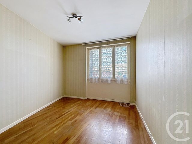 Appartement T4 à vendre - 4 pièces - 61.1 m2 - DIJON - 21 - BOURGOGNE - Century 21 Martinot Immobilier