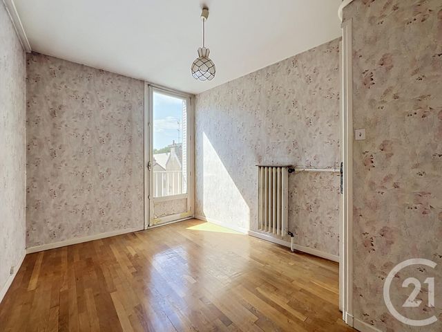 Appartement T4 à vendre - 4 pièces - 61.1 m2 - DIJON - 21 - BOURGOGNE - Century 21 Martinot Immobilier
