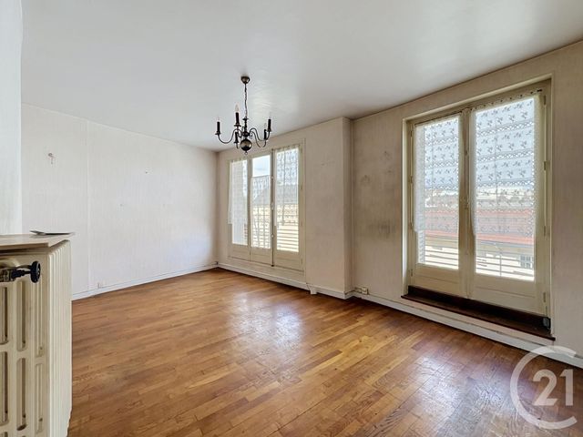 Appartement T4 à vendre - 4 pièces - 61.1 m2 - DIJON - 21 - BOURGOGNE - Century 21 Martinot Immobilier