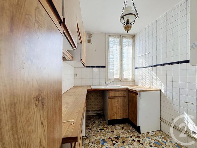 Appartement T4 à vendre - 4 pièces - 61.1 m2 - DIJON - 21 - BOURGOGNE - Century 21 Martinot Immobilier