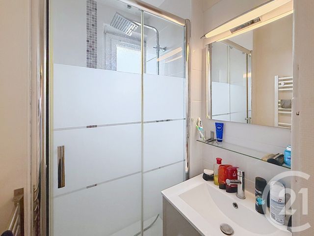 Appartement T2 à vendre - 2 pièces - 37.59 m2 - DIJON - 21 - BOURGOGNE - Century 21 Martinot Immobilier