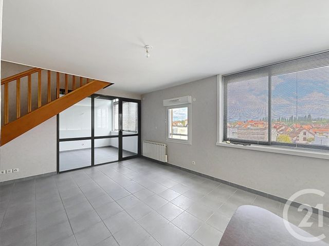 Appartement à louer - 3 pièces - 70.68 m2 - DIJON - 21 - BOURGOGNE - Century 21 Martinot Immobilier