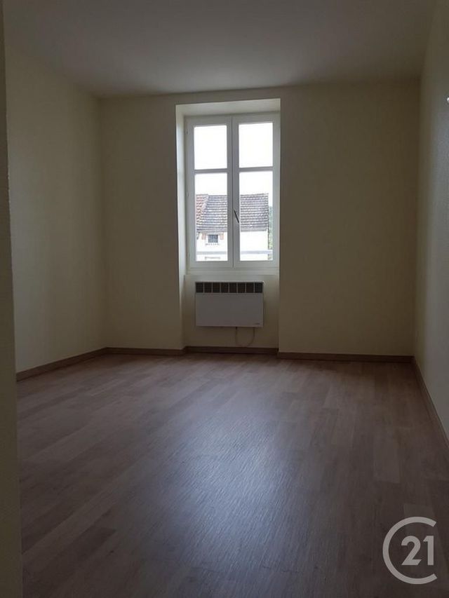 Appartement T3 à louer - 3 pièces - 80.9 m2 - PLOMBIERES LES DIJON - 21 - BOURGOGNE - Century 21 Martinot Immobilier