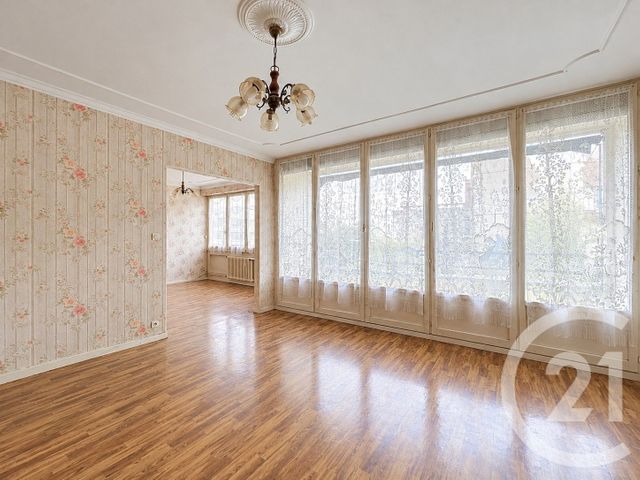 Appartement T4 à vendre - 4 pièces - 80.2 m2 - CHENOVE - 21 - BOURGOGNE - Century 21 Martinot Immobilier