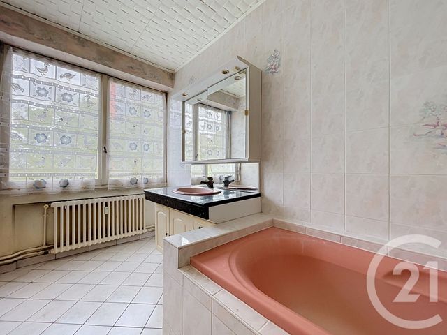 Appartement T4 à vendre - 4 pièces - 80.2 m2 - CHENOVE - 21 - BOURGOGNE - Century 21 Martinot Immobilier