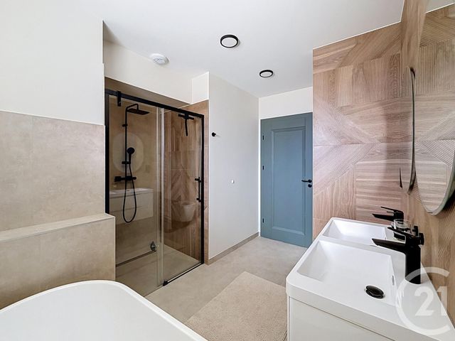 maison à vendre - 6 pièces - 121.22 m2 - LONGVIC - 21 - BOURGOGNE - Century 21 Martinot Immobilier