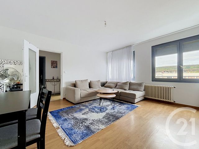 Appartement T2 à vendre - 2 pièces - 50.0 m2 - CHENOVE - 21 - BOURGOGNE - Century 21 Martinot Immobilier