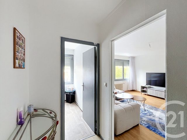 Appartement T2 à vendre - 2 pièces - 50.0 m2 - CHENOVE - 21 - BOURGOGNE - Century 21 Martinot Immobilier